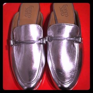 ❗️DEAL of the Day❗️Franco Sarto Silver Metallic